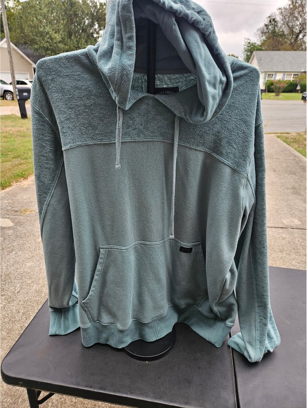 Men's Billabong Blue/Green Hoodie Size XL